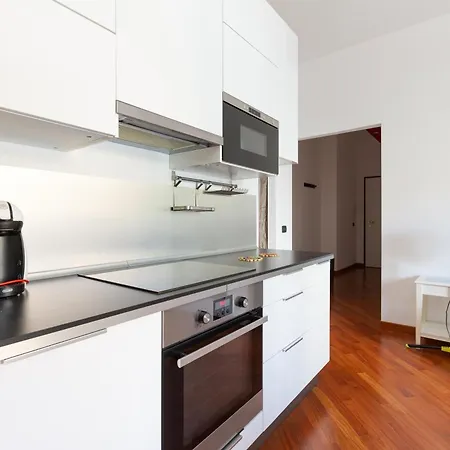 Ca' Granda M5 & Bicocca - With Parking Appartamento