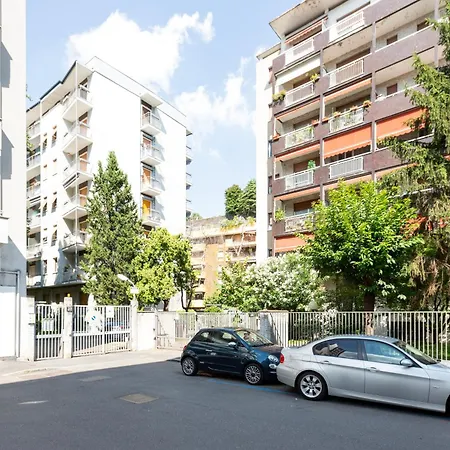 Appartamento Ca' Granda M5 & Bicocca - With Parking Milano