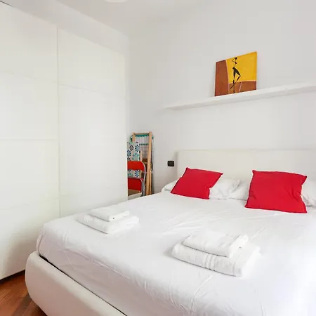 Ca' Granda M5 & Bicocca - Cosy Apartment Милан
