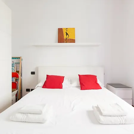 Ca' Granda M5 & Bicocca - Cosy Apartment Милан